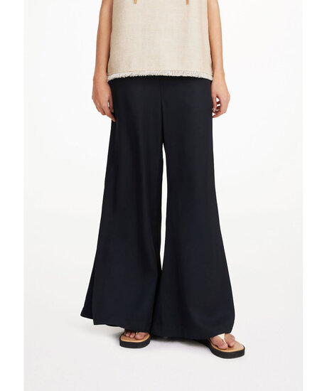 Lucee Pants