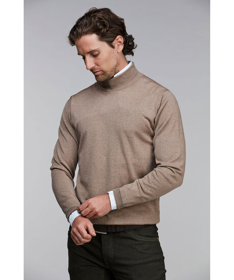 Merino Turtle Neck Knit